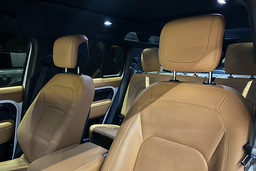 DEFENDER 110 P400 HSE 